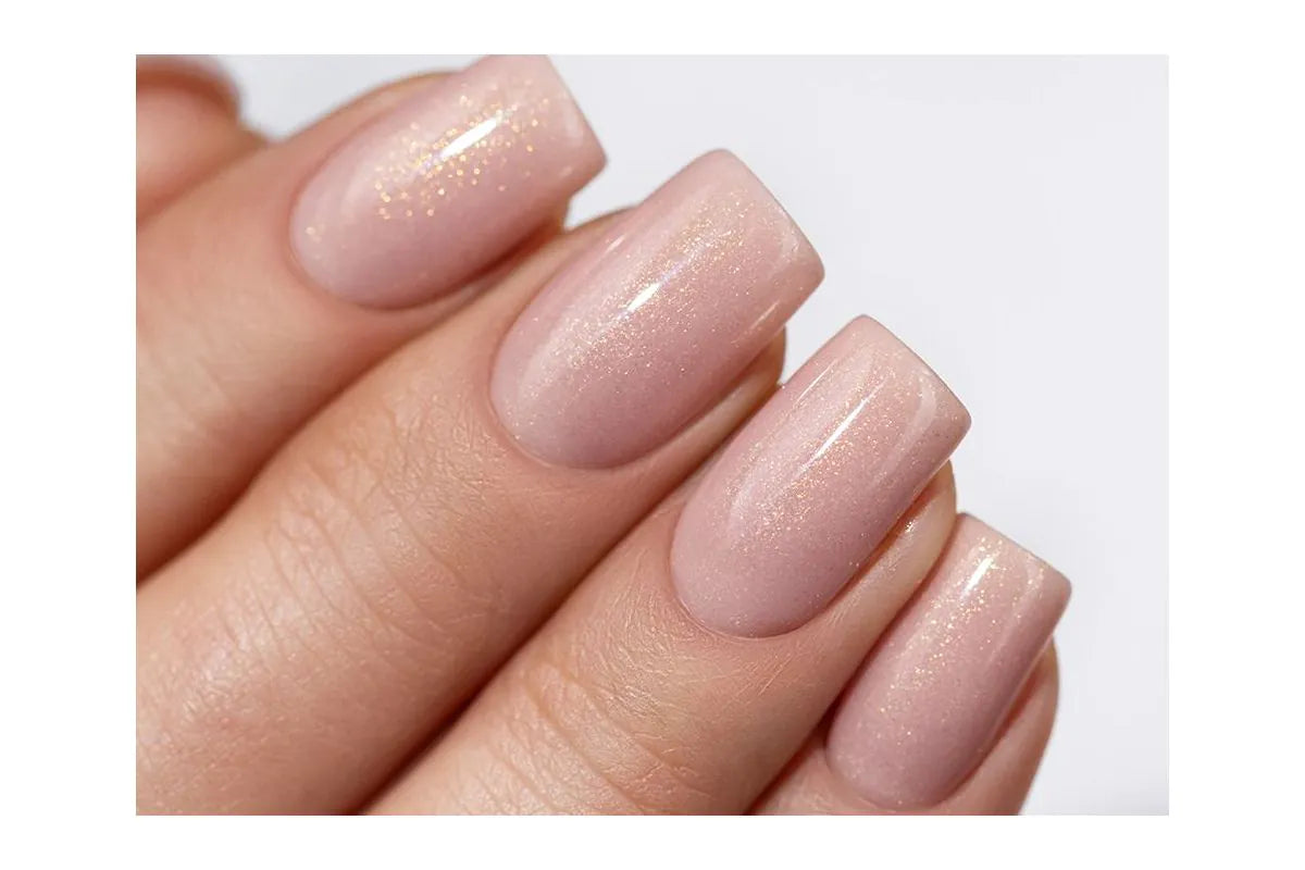 Rubber base
Shimmer Peach 8 ml
MEGA BASE